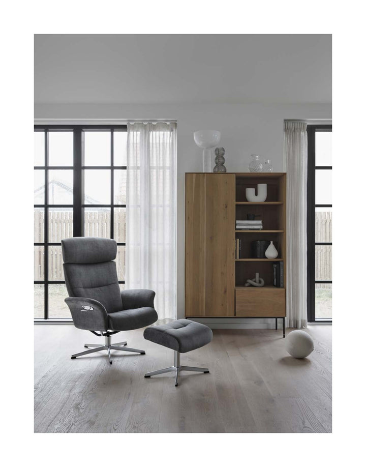 Master Recliner — lookbook lifestyle