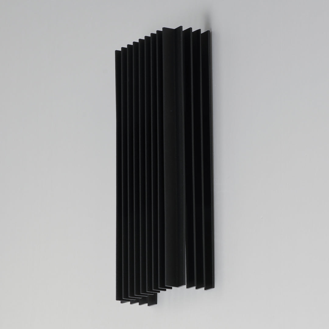 Rampart Large LED Outdoor Wall Sconce by Studio M Lighting – lifestyle