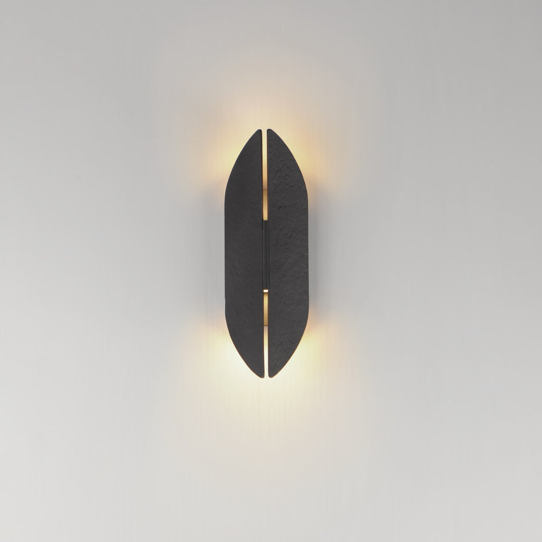 Tectonic 14 Outdoor LED Sconce by Studio M Lighting – lifestyle