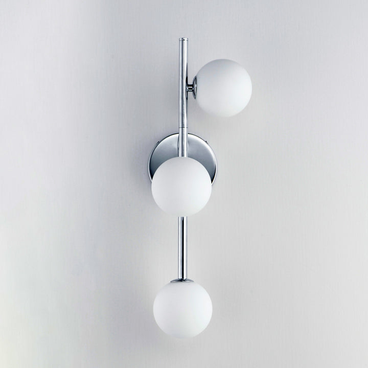 Contour 3-Light Wall Sconce by Studio M Lighting – lifestyle