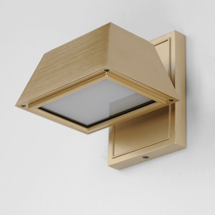 Mansard LED Outdoor Sconce by Studio M Lighting – lifestyle