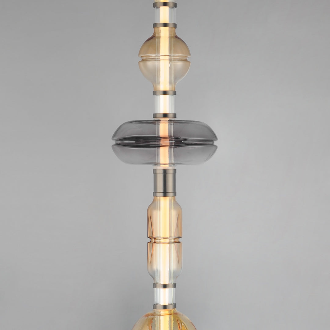 Gusto 72" LED Floor Lamp by Studio M Lighting – lifestyle