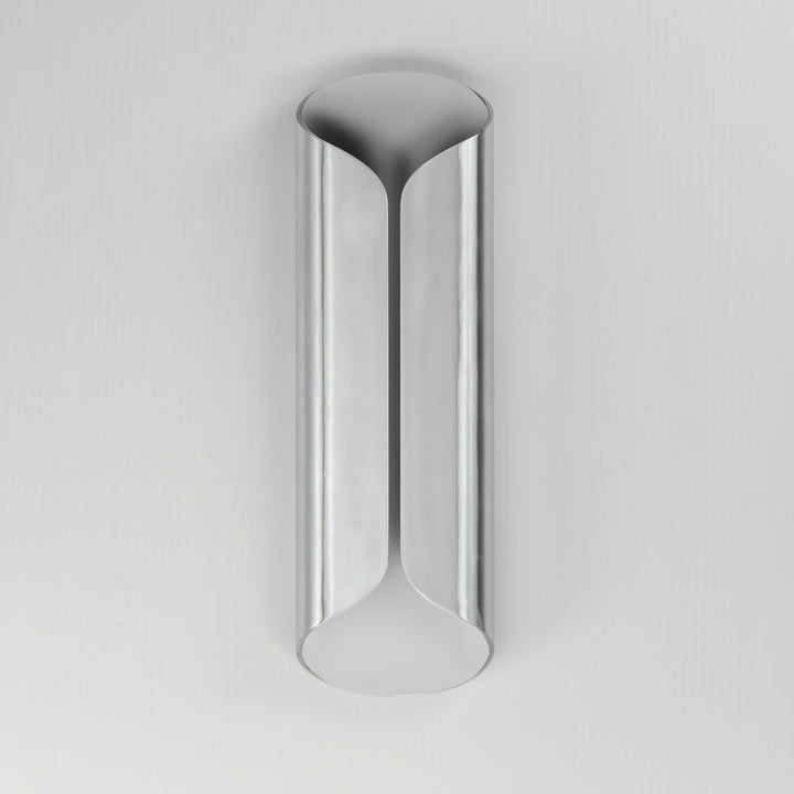 Folio 20" LED Outdoor Wall Lamp by Studio M Lighting – lifestyle
