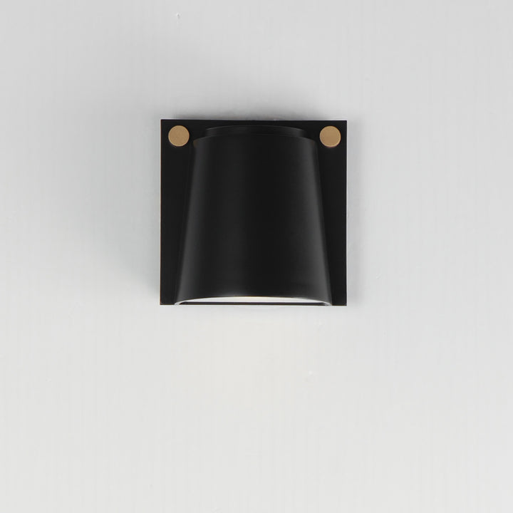 Rivet VX Small LED Outdoor Sconce by Studio M Lighting – lifestyle