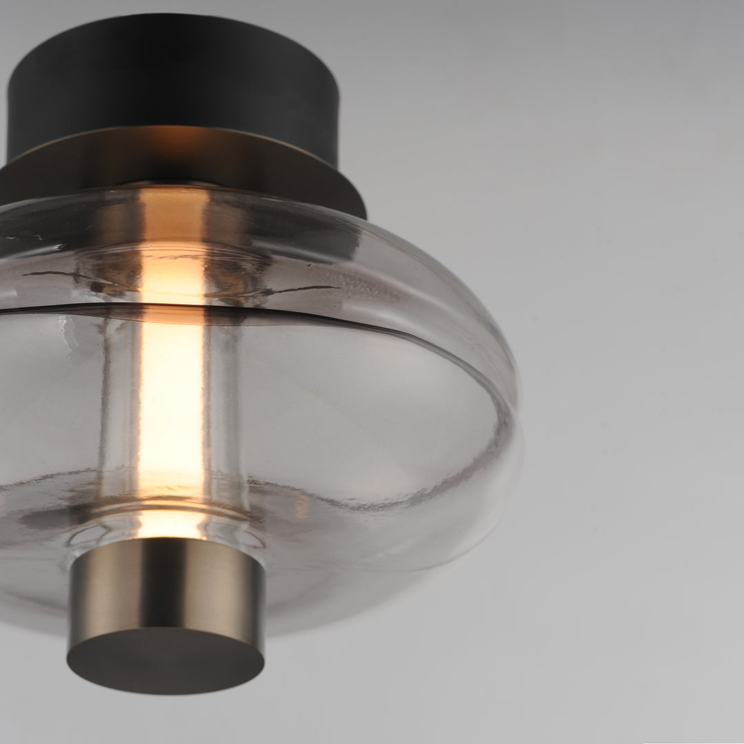 Gusto LED Wall Sconce / Flush Mount by Studio M Lighting – lifestyle