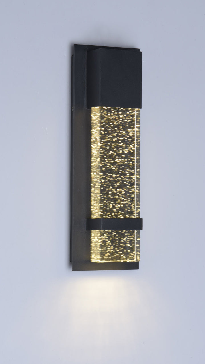 Cascade LED Outdoor Wall Sconce 565910 by Studio M Lighting – lifestyle