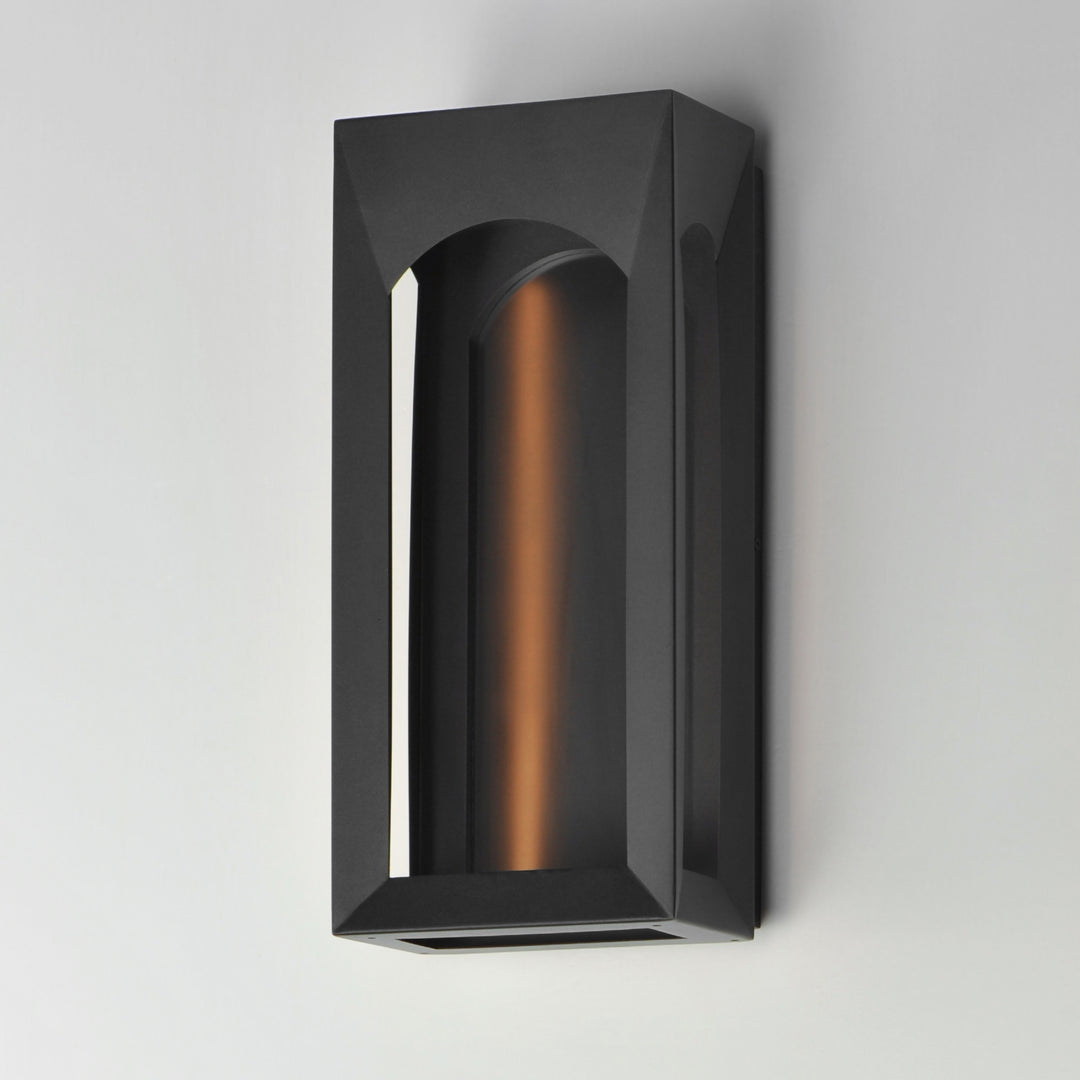 Brasilia Large LED Outdoor Sconce by Studio M Lighting – lifestyle