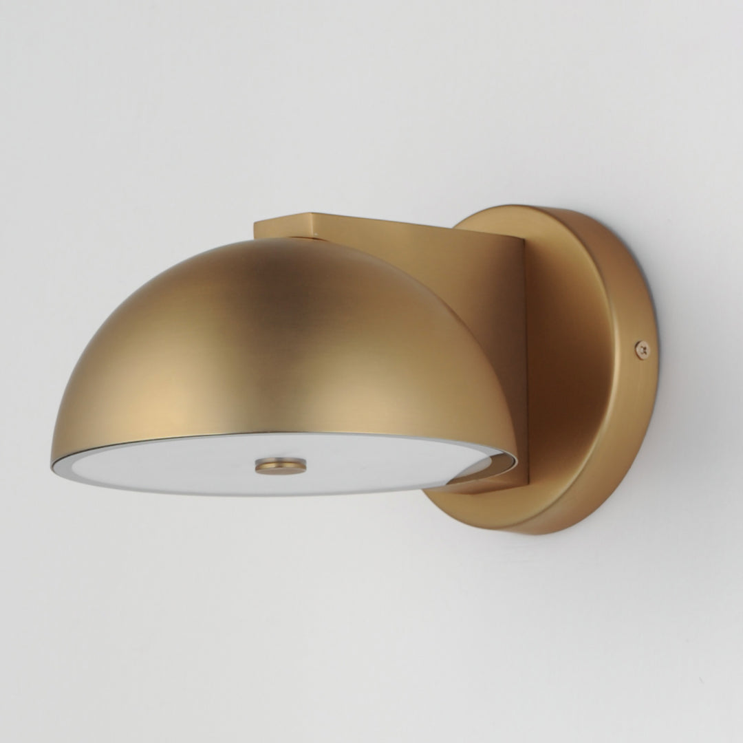 Cauldron 7 LED Outdoor Wall Sconce by Studio M Lighting – lifestyle