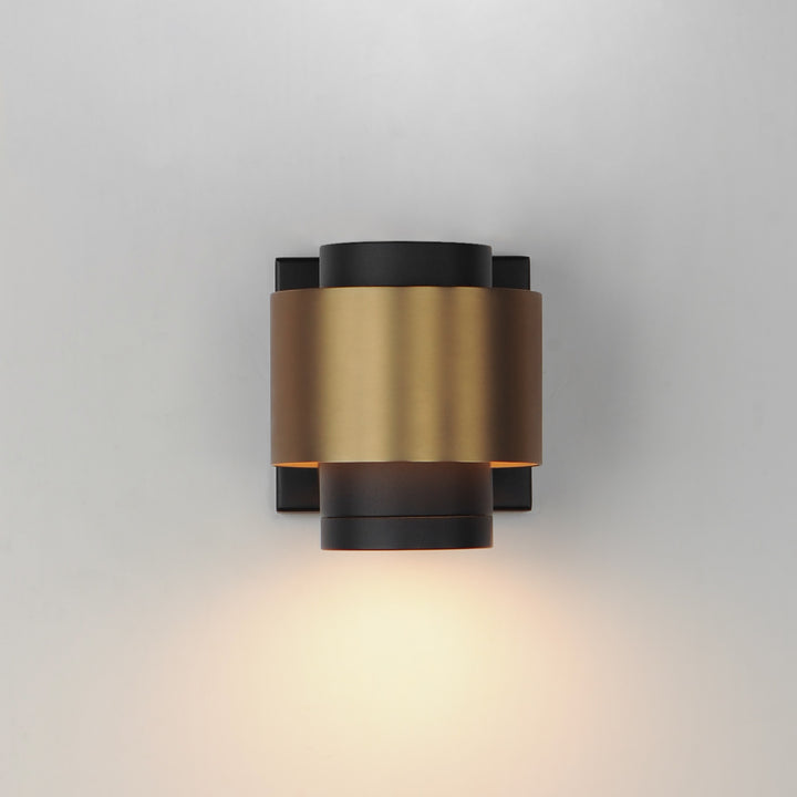 Reveal Outdoor Reveal Small LED Outdoor Wall Sconce by Studio M Lighting – lifestyle