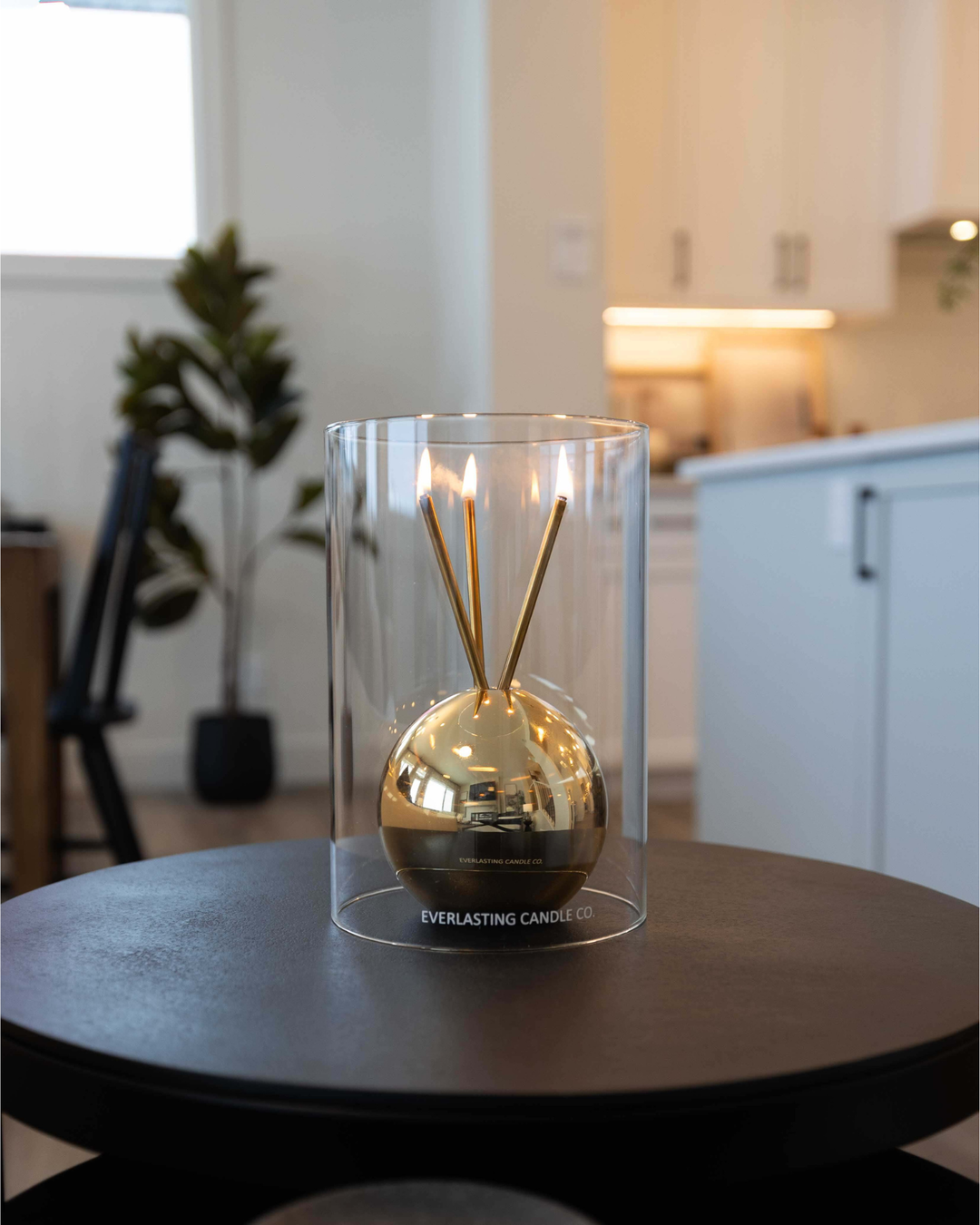 Hurricane Vase