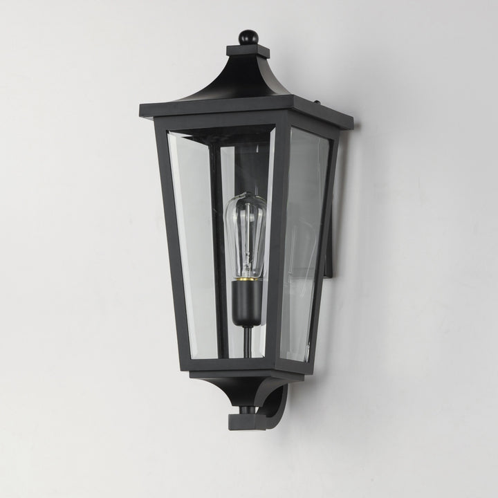 Sutton Place VX 1-Light Outdoor Sconce 460233 by Studio M Lighting – lifestyle