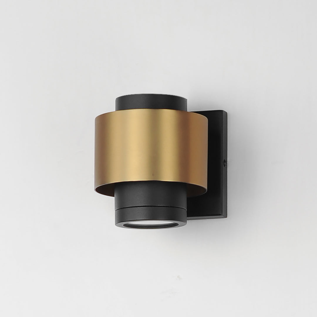 Reveal Outdoor Reveal Small LED Outdoor Wall Sconce by Studio M Lighting – lifestyle