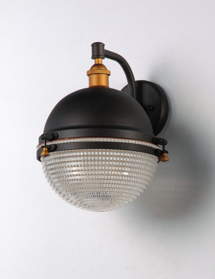 Portside Outdoor Wall Sconce by Studio M Lighting – lifestyle