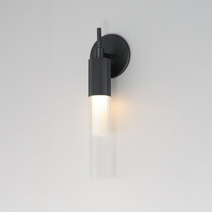 Reeds LED Sconce by Studio M Lighting – lifestyle