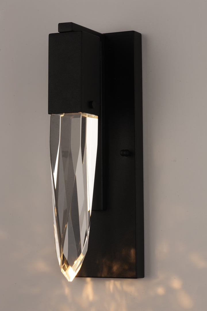 Quartz LED Wall Sconce by Studio M Lighting – lifestyle