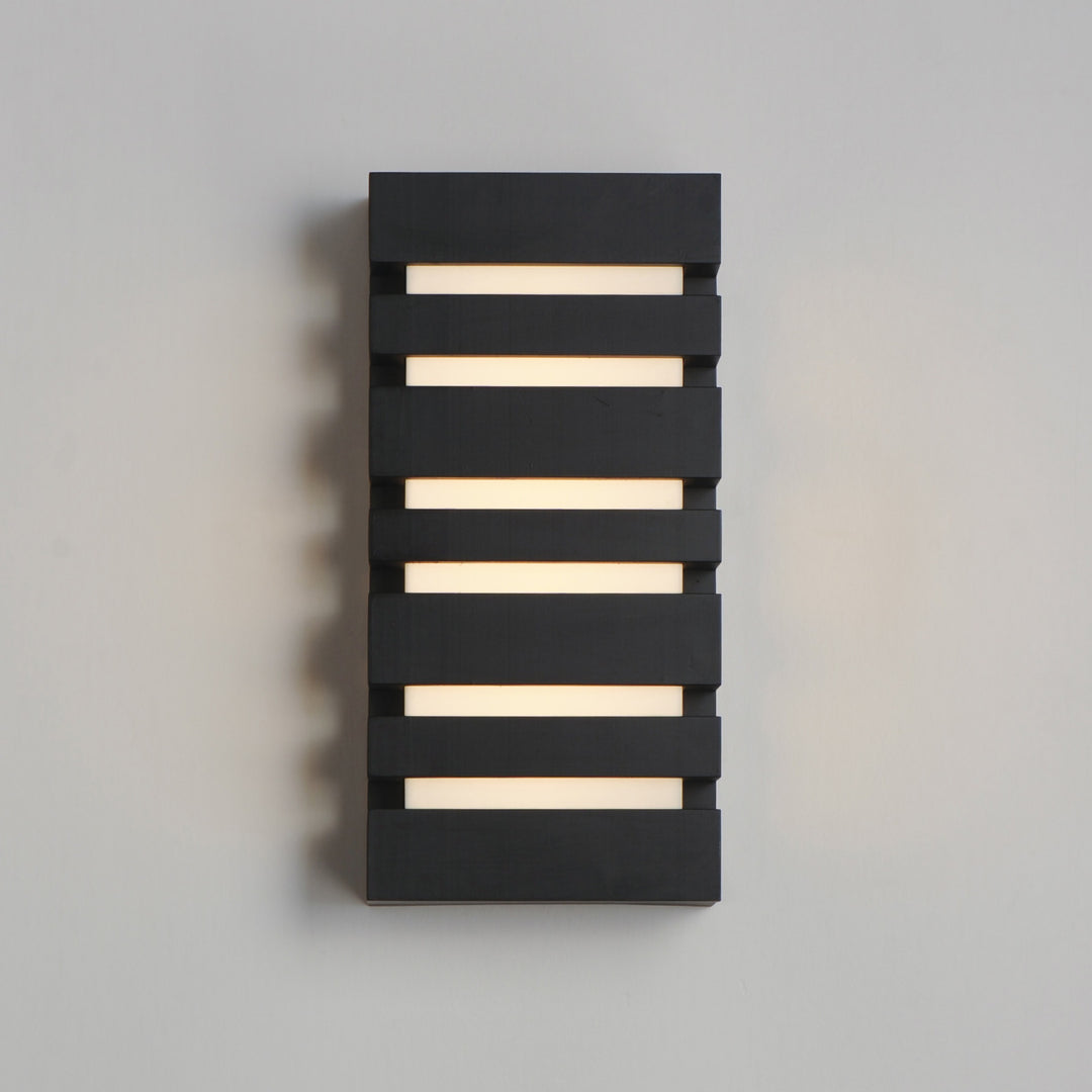 Keyes 14 LED Outdoor Wall Sconce by Studio M Lighting – lifestyle