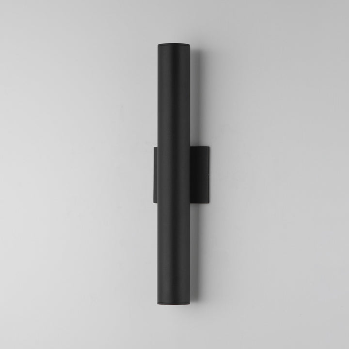 Calibro 20 Outdoor Sconce by Studio M Lighting – lifestyle