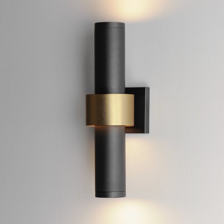 Reveal Outdoor Reveal Large LED Outdoor Wall Sconce by Studio M Lighting – lifestyle
