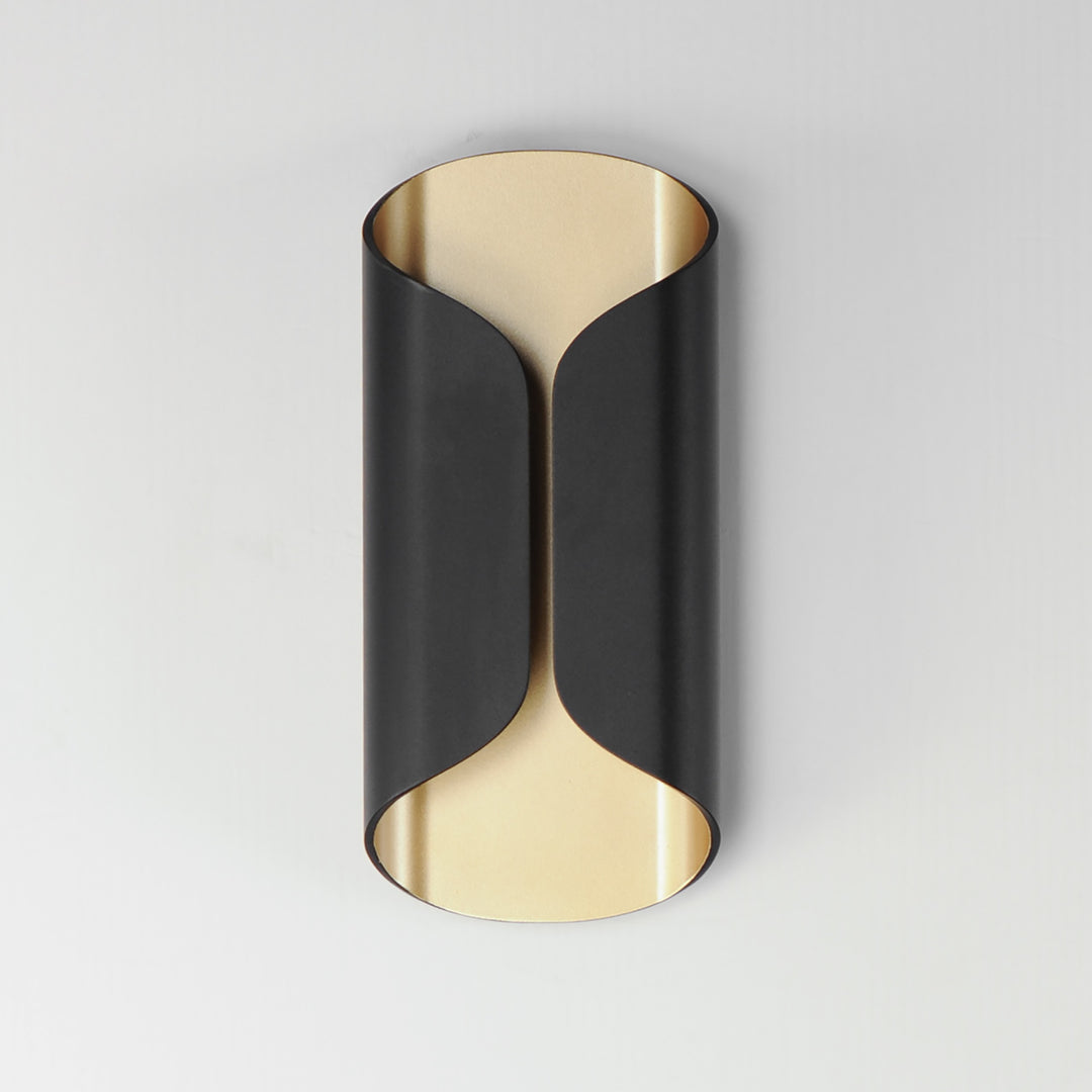 Folio 14" LED Outdoor Wall Lamp by Studio M Lighting – lifestyle