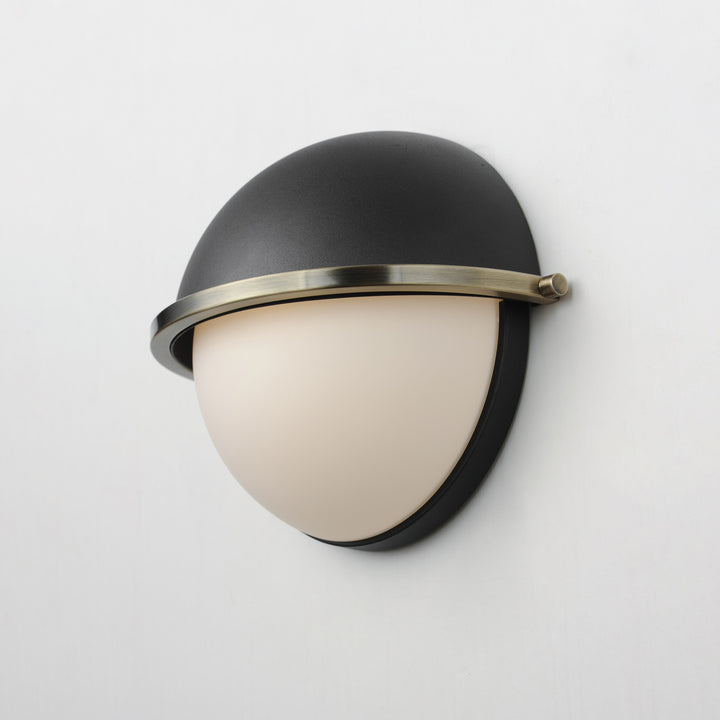 Duke Half Sconce by Studio M Lighting – lifestyle