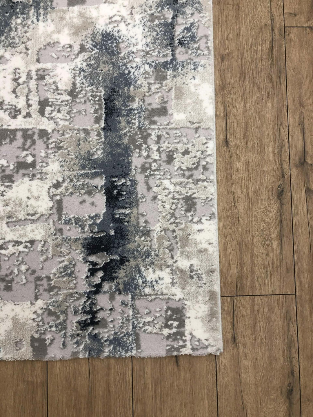 Enya Rug by Whiteline Modern Living – lifestyle