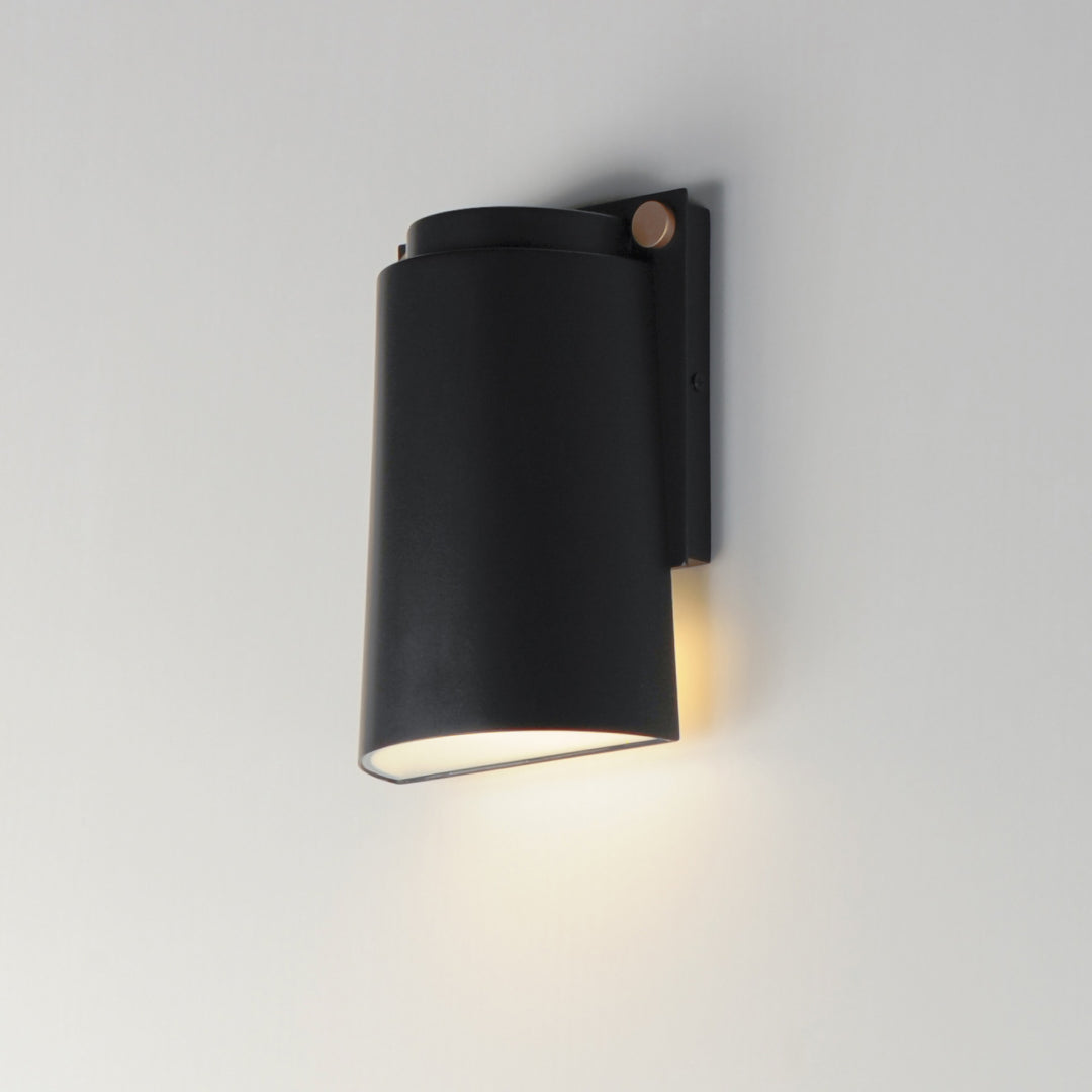 Rivet VX LED Outdoor Sconce by Studio M Lighting – lifestyle