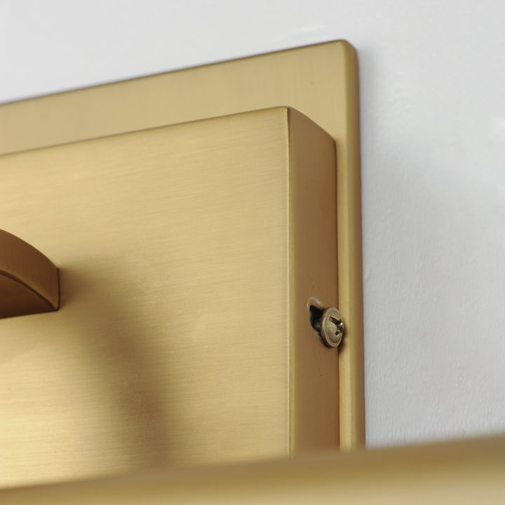 Dorian 22 LED Wall Sconce by Studio M Lighting – lifestyle