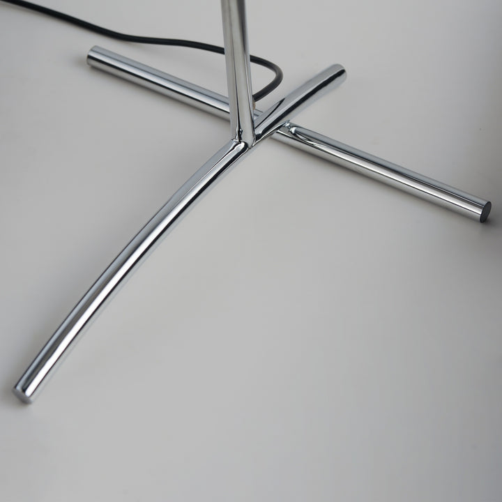 Vesta LED Desk Lamp by Studio M Lighting – lifestyle