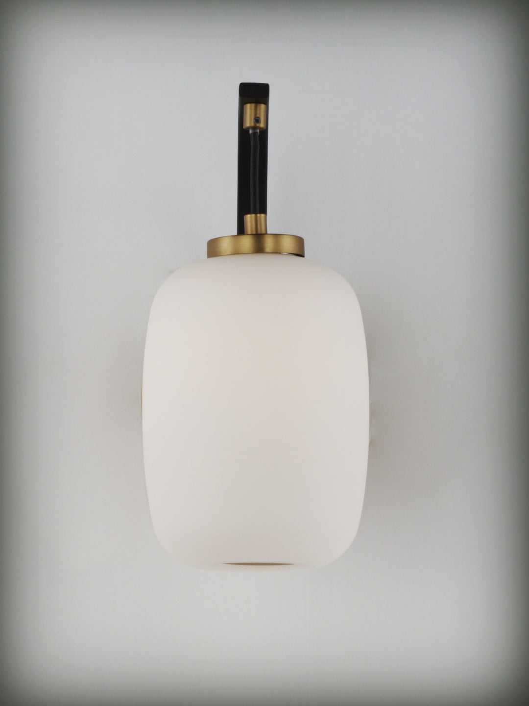 Soji LED Wall Sconce 255061 by Studio M Lighting – lifestyle