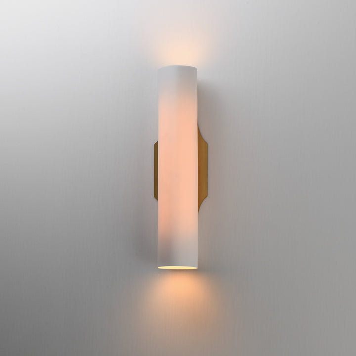 Tropo LED Wall Sconce by Studio M Lighting – lifestyle