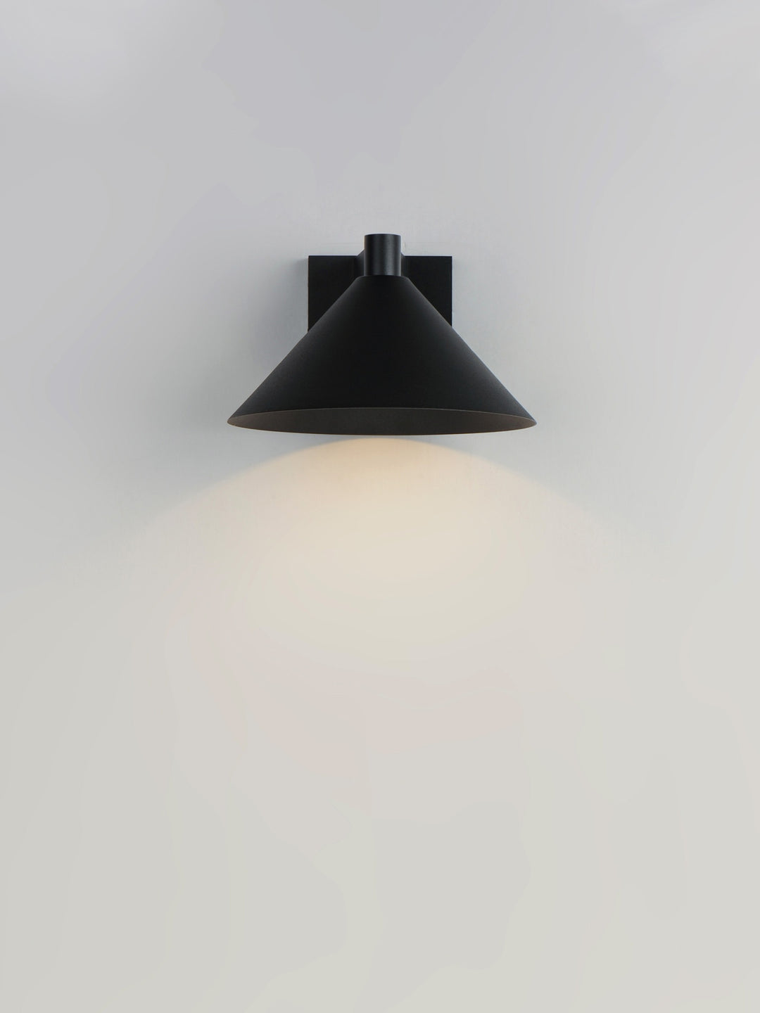 Conoid LED Conoid Large LED Outdoor Wall Sconce by Studio M Lighting – lifestyle