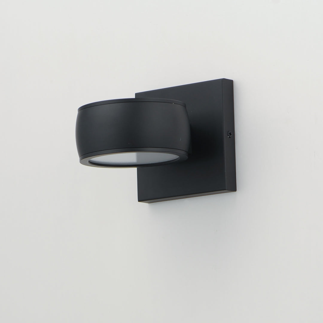 Modular 1-Light LED Outdoor Wall Sconce by Studio M Lighting – lifestyle