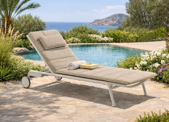 Sunset Chaise by Whiteline Modern Living – lifestyle
