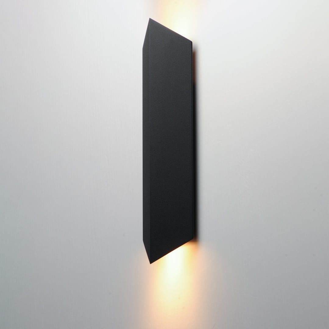 Fractal LED Outdoor Sconce 451564 by Studio M Lighting – lifestyle