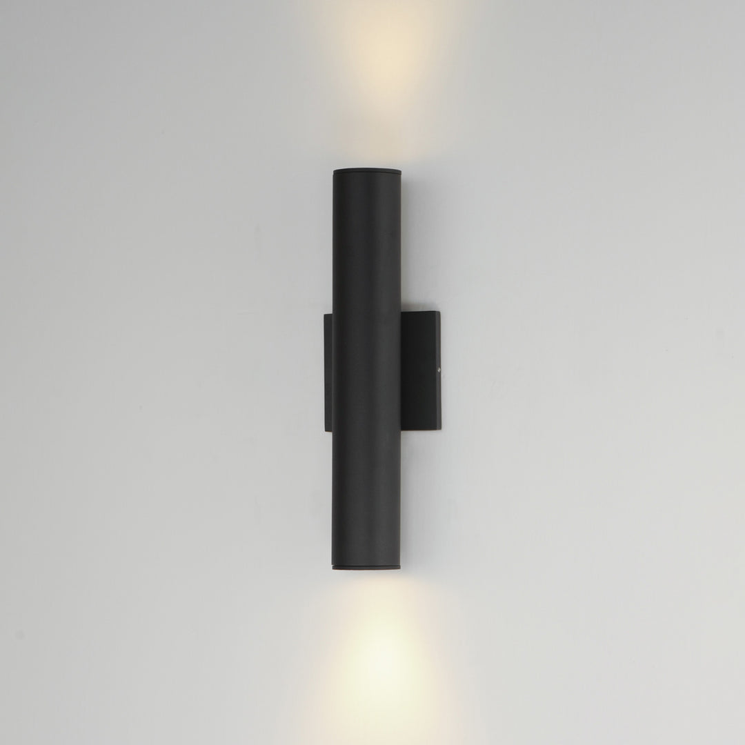 Calibro 15 LED Outdoor Sconce by Studio M Lighting – lifestyle