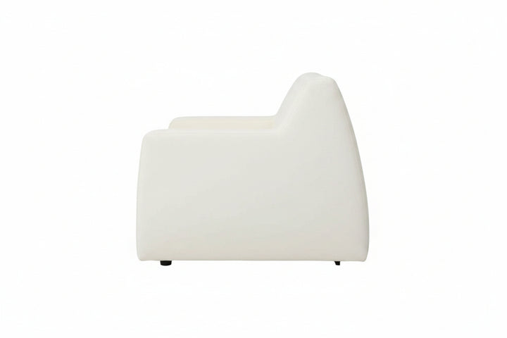 Pira Accent Chair