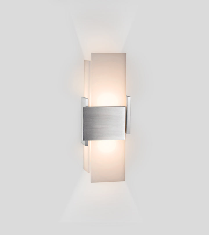 Acuo LED Sconce Cerno