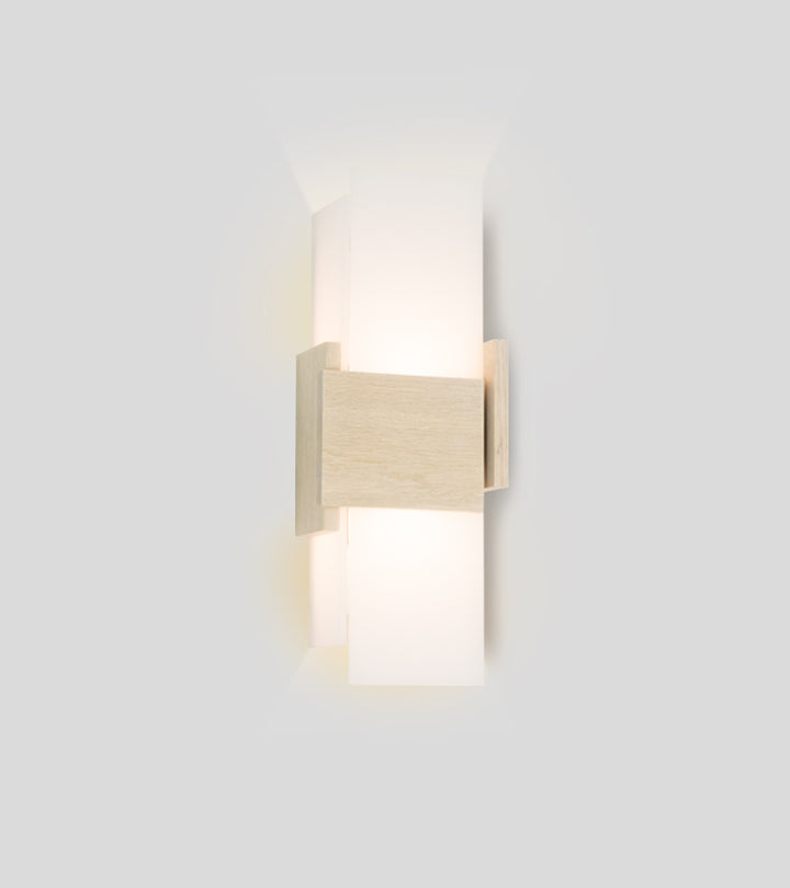 Acuo LED Sconce Cerno