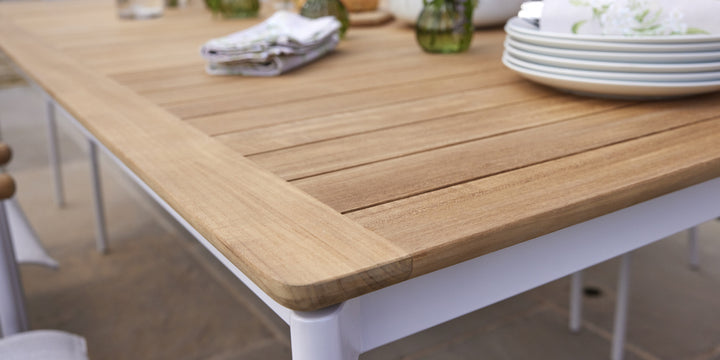 Around Dining Table 160 by Barlow Tyrie – Around collection lifestyle