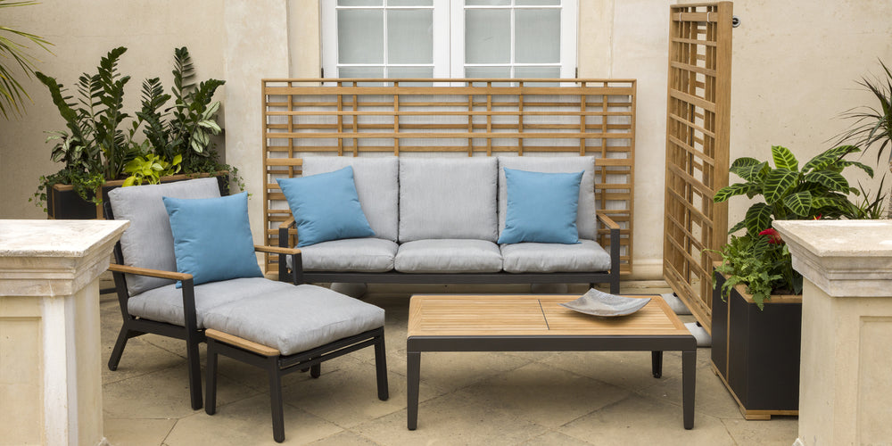 Aura Lounge 3 Seater Settee by Barlow Tyrie – Aura collection lifestyle