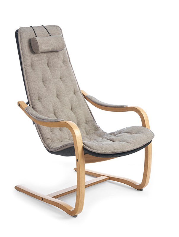Bravo Flex Chair by Conform — oak cantilever, Matiss grey (conform.se)