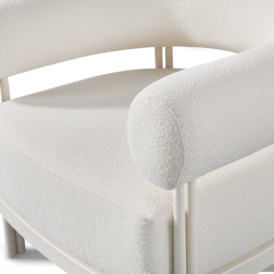 Cove Luxe Lounge Chair by Harbour lifestyle 4