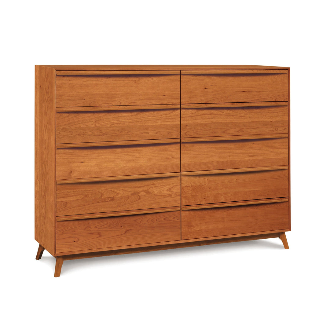 Catalina 10-Drawer Dresser detail 5