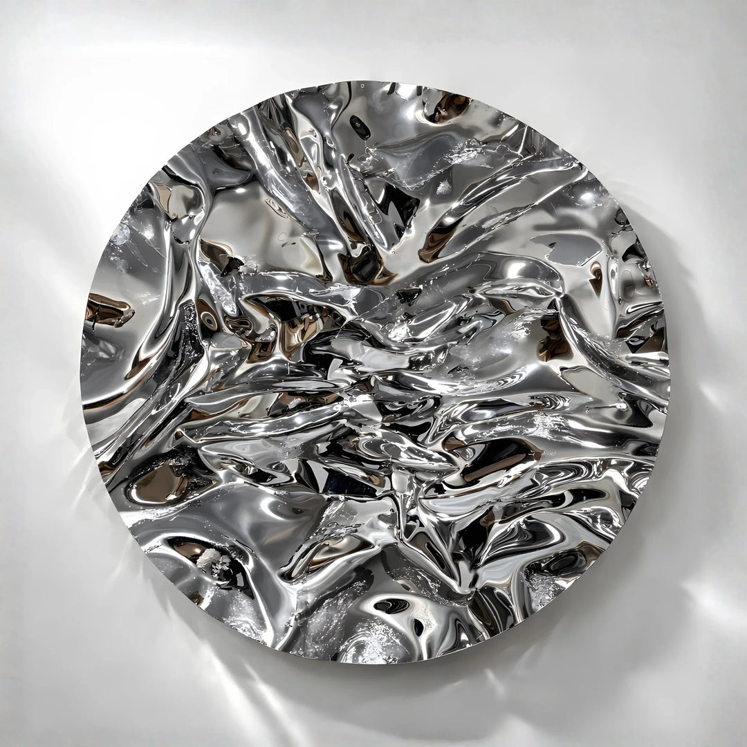 Chrome Relief by Interior Moderna - view 3