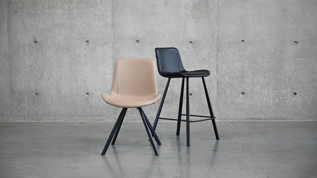 BILLY Counter Stool in Pebbled Black Mobital