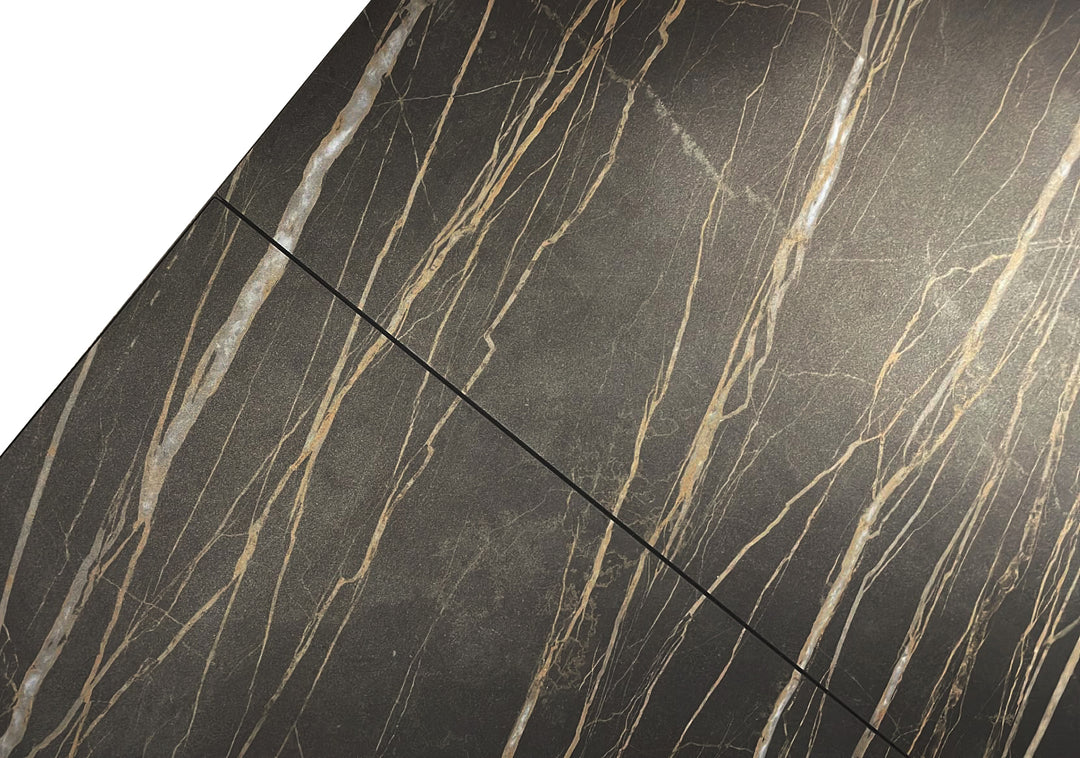 CENTURY Dining Table in Black Mobital