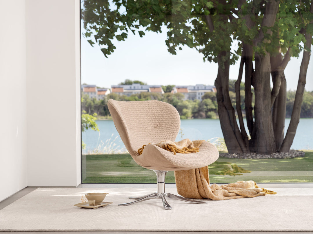 Daisy Swivel Chair Conform
