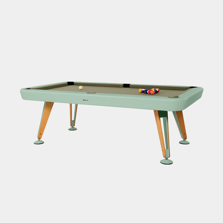 Diagonal Outdoor pool table by RS Barcelona