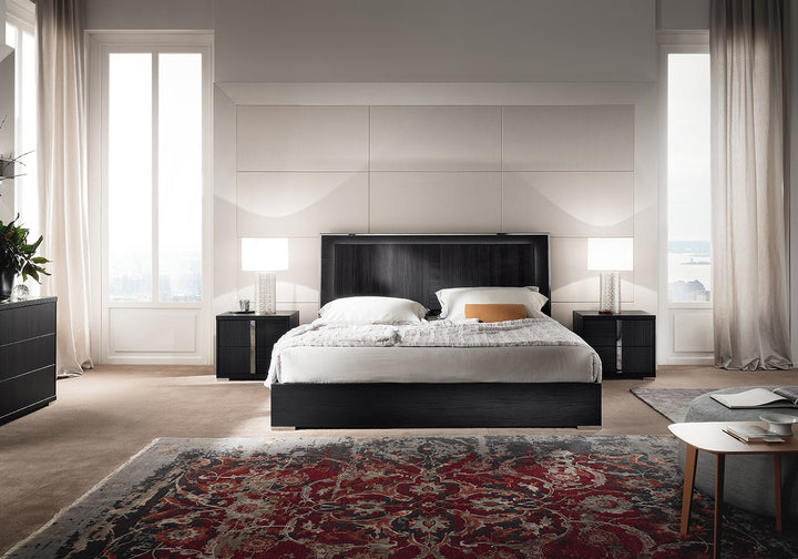 Etna Modern Bedroom Set