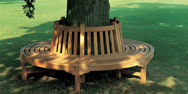 Glenham Curved Seat by Barlow Tyrie – Glenham collection lifestyle